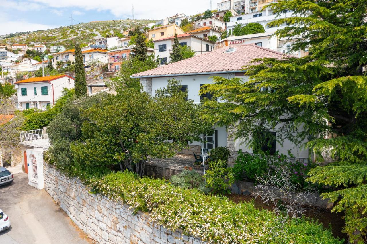Apartments By The Beach Adela Senj Senj (Lika-Senj) Exterior foto