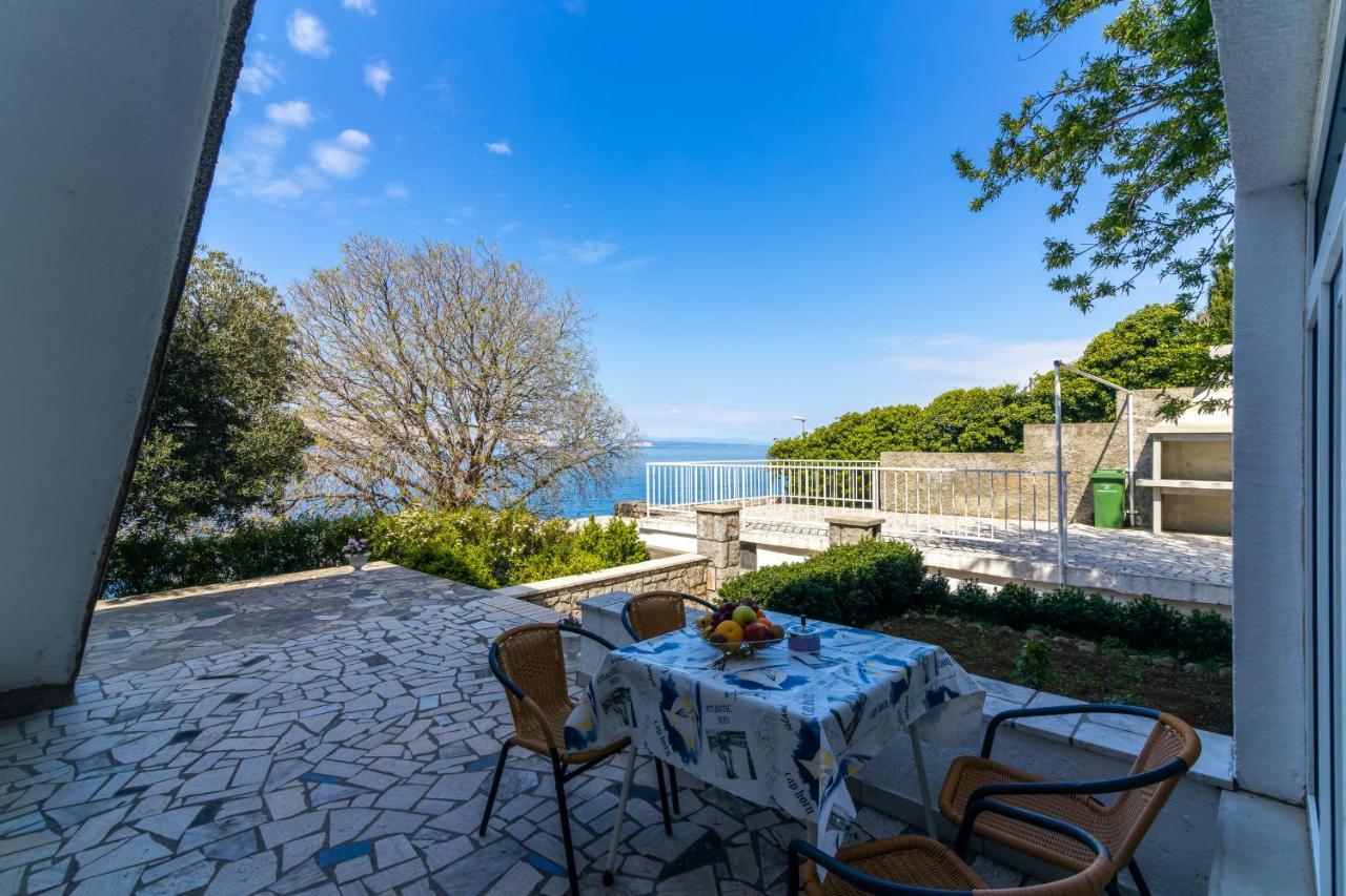 Apartments By The Beach Adela Senj Senj (Lika-Senj) Exterior foto